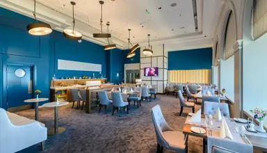 International Cassino & Tower Suites