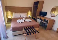 International (Rodos)