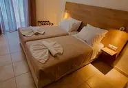 International (Rodos)
