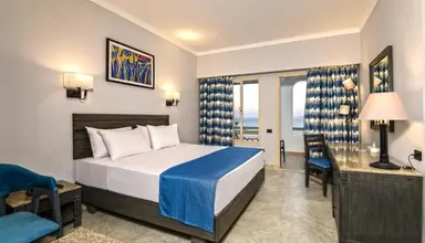 Invidia Coral Beach Tiran