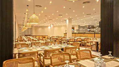 Invidia Coral Beach Tiran