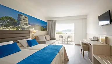 Invisa Cala Blanca & Verde