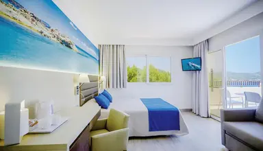 Invisa Cala Blanca & Verde