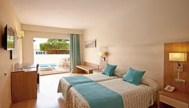 Invisa Cala Blanca & Verde