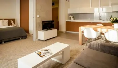 Invite Aparthotel