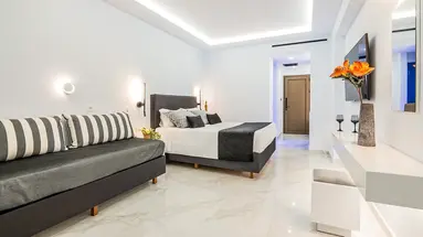 Ionis Art Luxury Suites