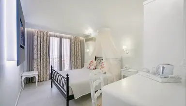 Ios Palace