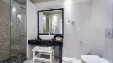 Ios Palace