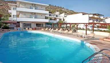 Iraklis Hotel & Apartments