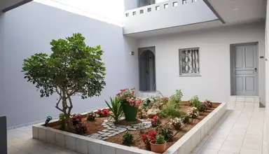 Irene Beach Apartments