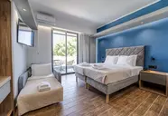 Island Boutique City Hotel