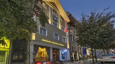 Istanbul Holiday