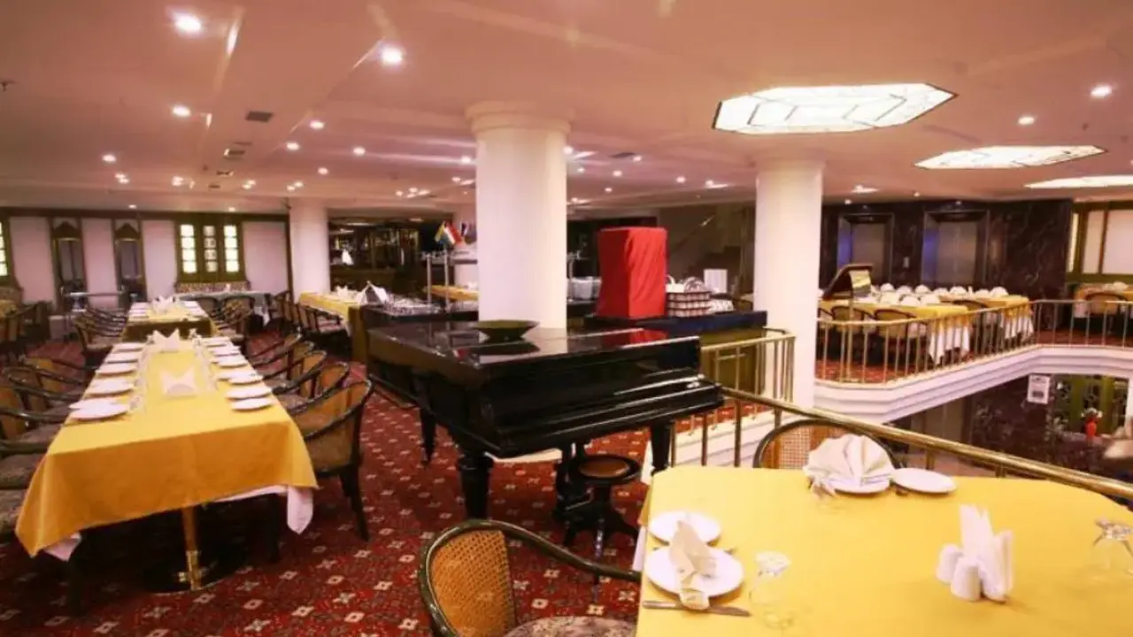 Istanbul Royal