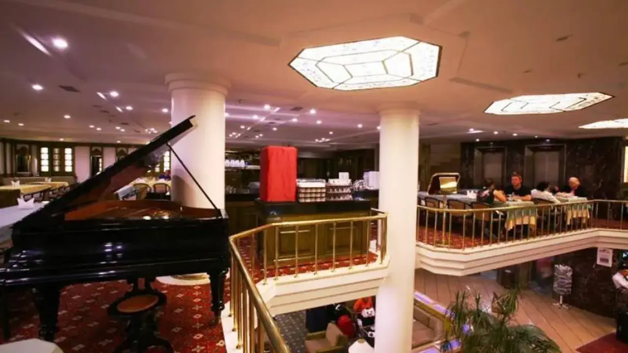 Istanbul Royal