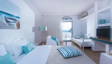 Istron Bay