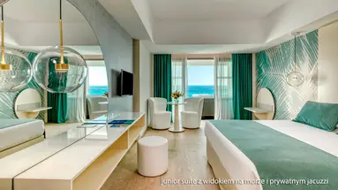 Ivi Mare by Louis
