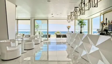 Ivi Mare by Louis
