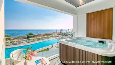 Ivi Mare by Louis