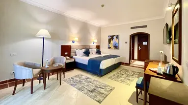 Ivy Cyrene Island Resort
