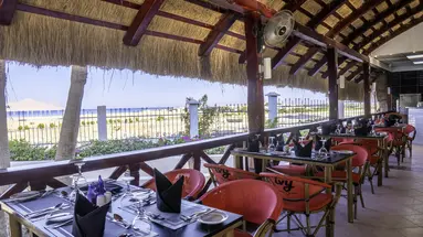 Ivy Cyrene Island Resort
