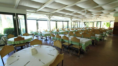 Izer Beach Club