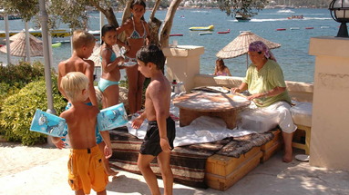 Izer Beach Club