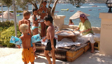 Izer Beach Club