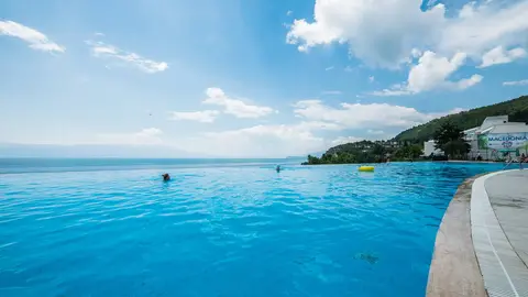 Hotel Izgrev Spa & Aquapark