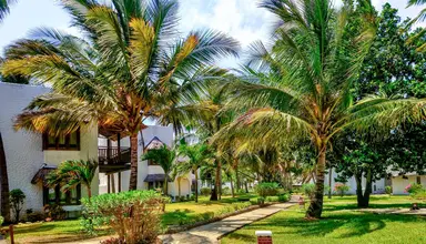 Jacaranda Indian Ocean Beach Resort