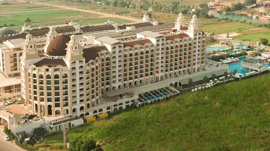 Jadore Deluxe Hotel Spa