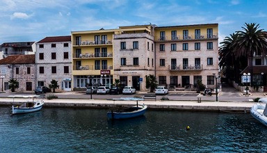 Jadran (Vela Luka)