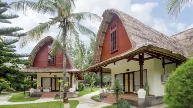 Jambuluwuk Oceano Resort Gili Trawangan