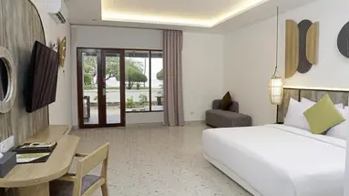 Jambuluwuk Oceano Resort Gili Trawangan