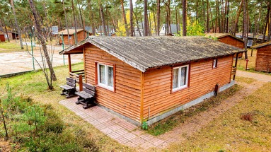 Jantar Domki (Ustka)