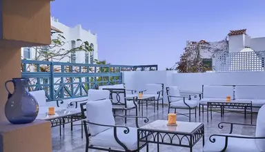 Jaz Neo Naama Bay