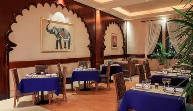 Jaz Neo Saraya Palms