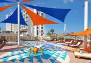 Jebel Ali Palm Tree Court & Spa
