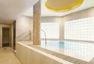 Jen Tanglin Singapore