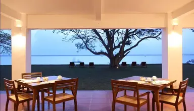 Jetwing Lagoon