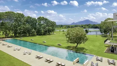 Jetwing Lake