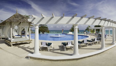 Jewel Runaway Bay Beach & Golf Resort