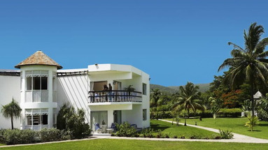 Jewel Runaway Bay Beach & Golf Resort