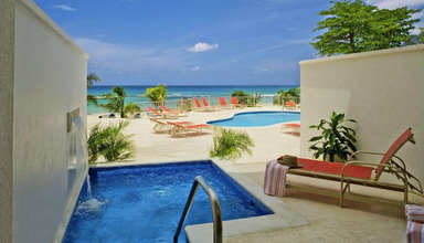 Jewel Runaway Bay Beach & Golf Resort