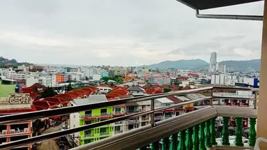 Jiraporn Hill Resort Patong