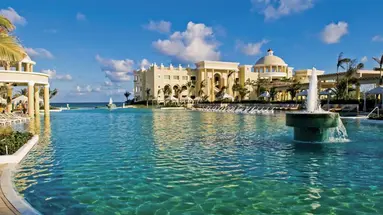JOIA Paraiso by Iberostar