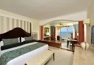 JOIA Rose Hall by Iberostar 