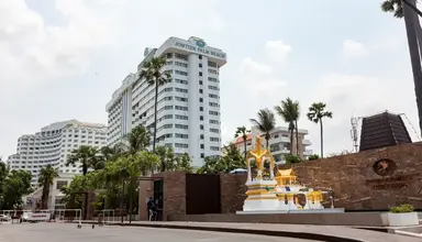 Jomtien Palm Beach