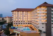 Jomtien Thani