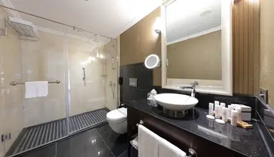 Juju Premier Palace