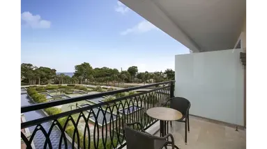 Juju Premier Palace 